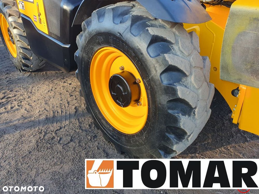 JCB 535-125 HI VIZ - 12