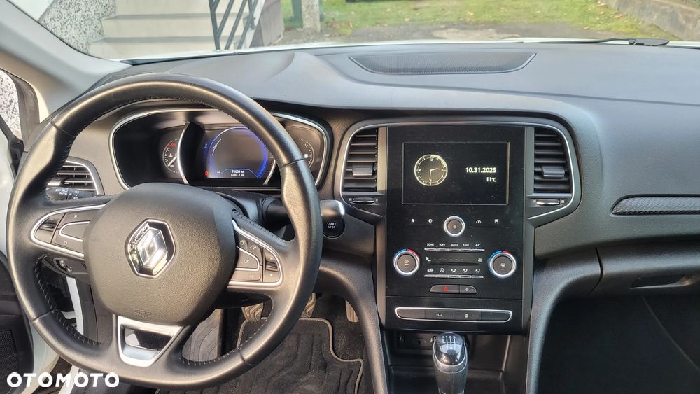 Renault Megane 1.5 Blue dCi Limited - 6