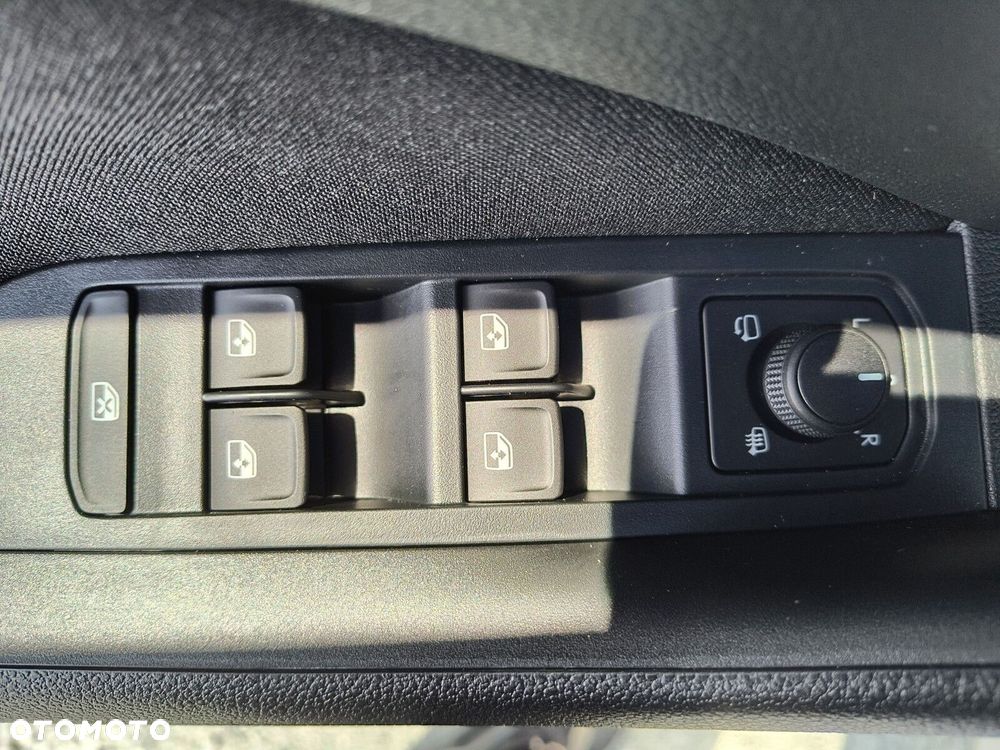 Skoda Kamiq 1.0 TSI Drive DSG - 22