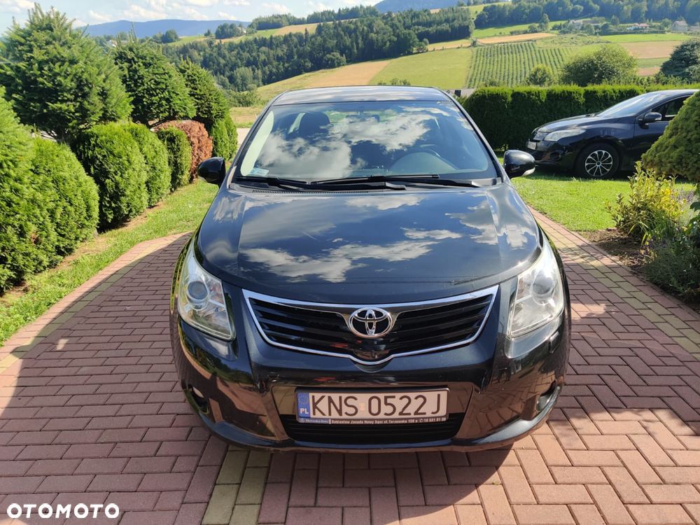 Toyota Avensis 1.8 Luna - 2