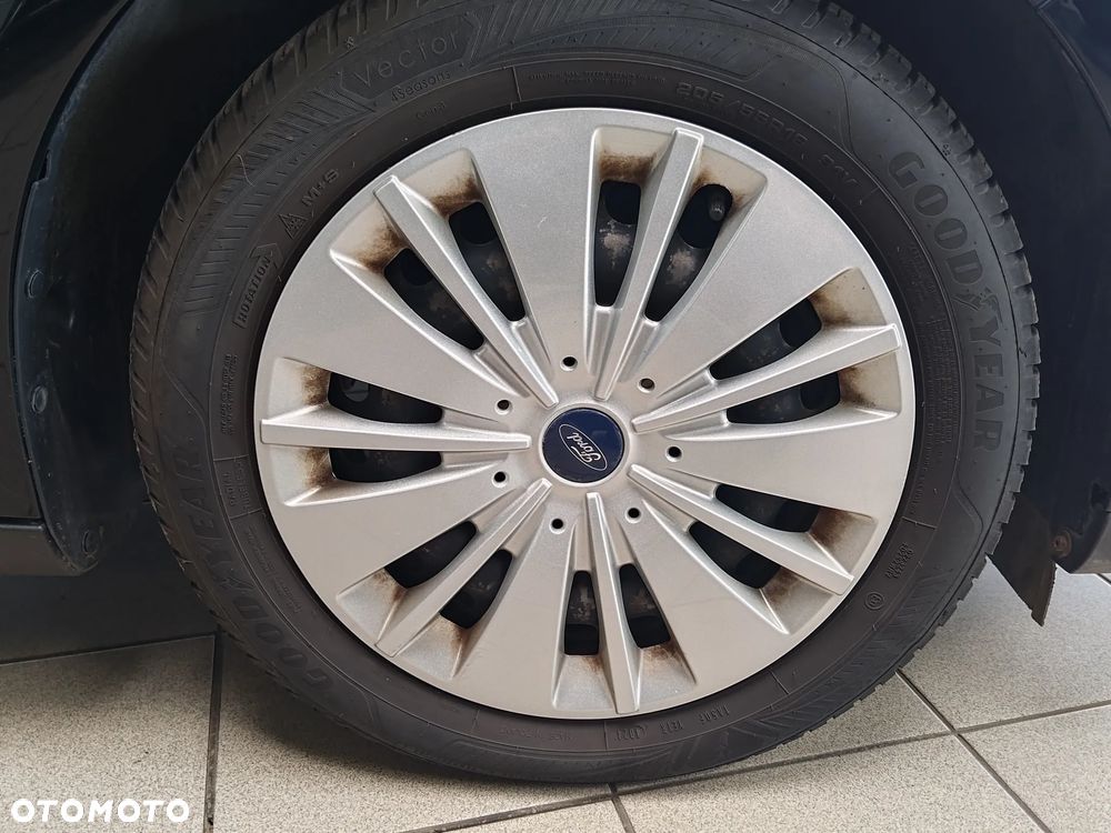 Ford Focus 1.5 EcoBoost Titanium - 16