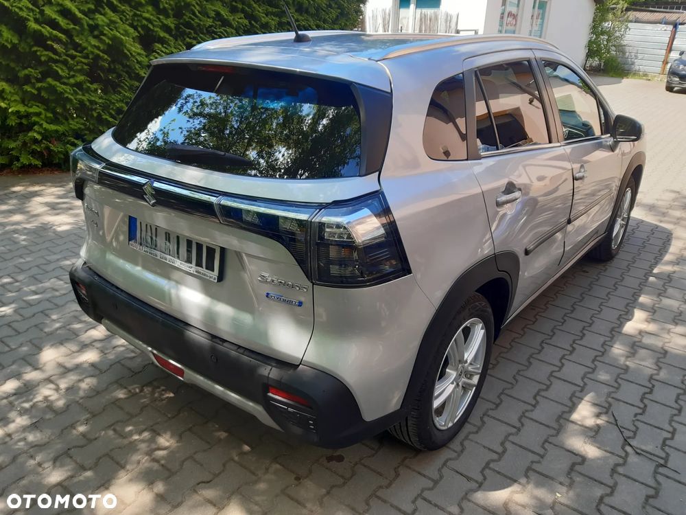 Suzuki S-Cross 1.4 SHVS Premium 4WD - 3