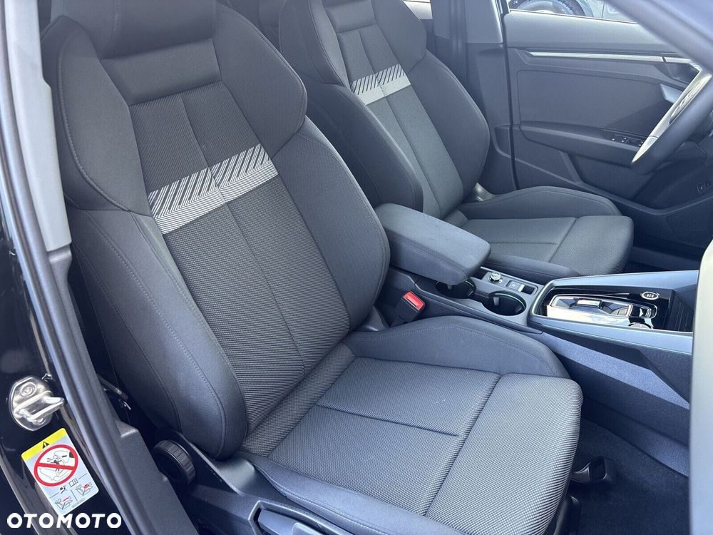 Audi A3 Sportback - 13