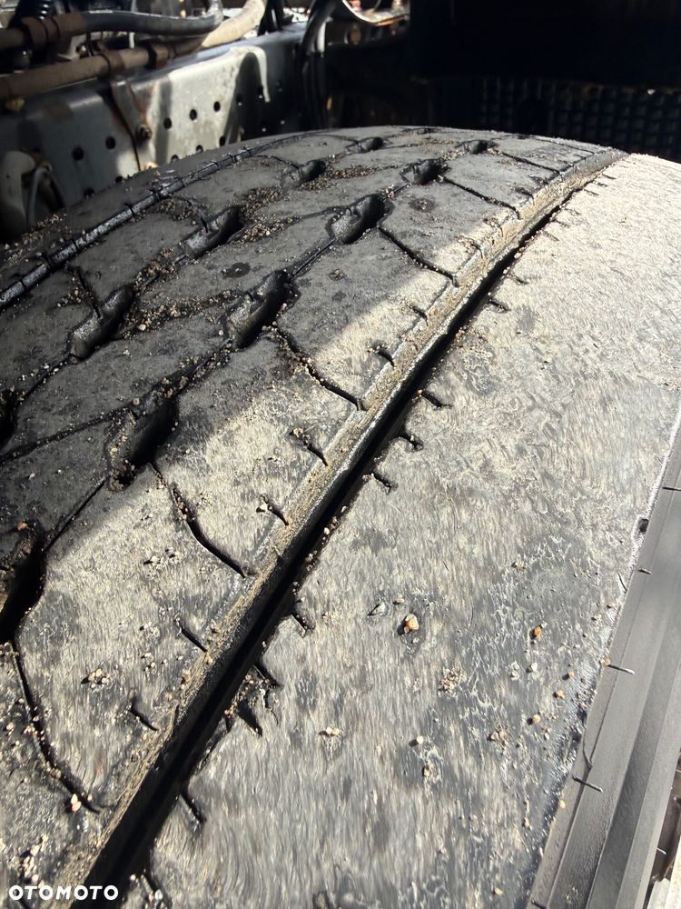 Mercedes-Benz Actros MP4 - 12