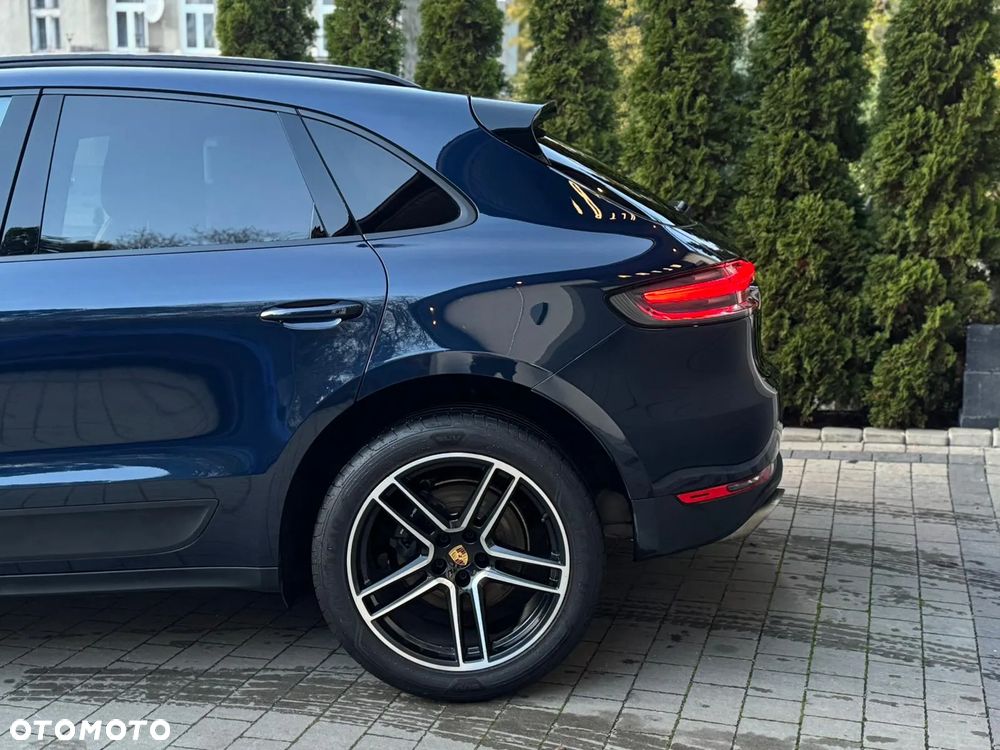 Porsche Macan Standard - 7