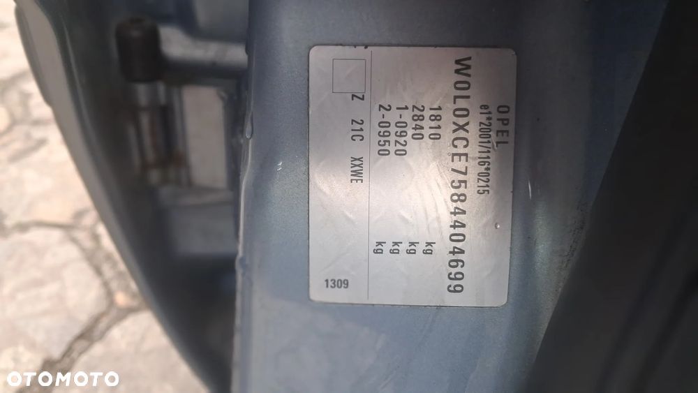 Na części Opel Meriva A LIFT silnik 1.4 16v 90 KM Twinsport Z14XEP lakier Z21C skrzynia maska zderzak drzwi klapa szyba fotel kanapa lusterko lampa deska GWARANCJA !!! Przód Tył Zestaw Komplet Drzwi Klapa Zderzak Błotnik Maska Grill Atrapa Szyba Pas Lampa Lusterko Boczki Fotel Kanapa Kokpit Deska Rozdzielcza Przełącznik Włącznik Sterownik Przewody Wiązka Instalacja Moduł Komputer Czujnik Listwa Pompa Alternator Wtryski Głowica Rozrusznik Kompresor Sprzęgło Dwumas Silnik  Skrzynia ABS Klimatyzacji Paliwa Wspomagania Kolektor Turbina Przepustnica Zawór Chłodnica Koło Hak Belka Sanki Zawieszenie Mcpherson Półoś Amortyzator Wydech Tłumik Zacisk Most - 25