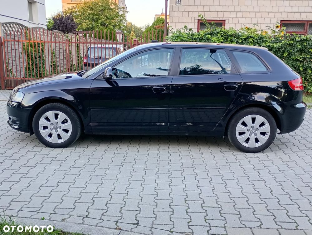 Audi A3 Sportback 1.4 TFSI Ambition - 4