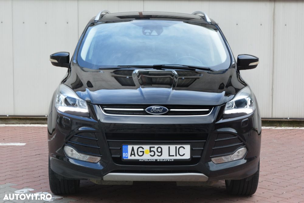 Ford Kuga 2.0 TDCi 4WD Powershift Titanium - 3