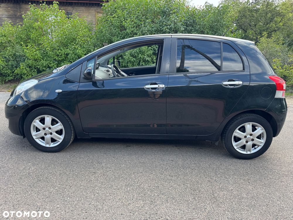 Toyota Yaris 1.33 VVT-i Executive - 9