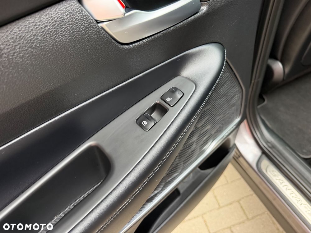 Hyundai Santa Fe 1.6 Plugin-Hybrid 4WD Prime - 28