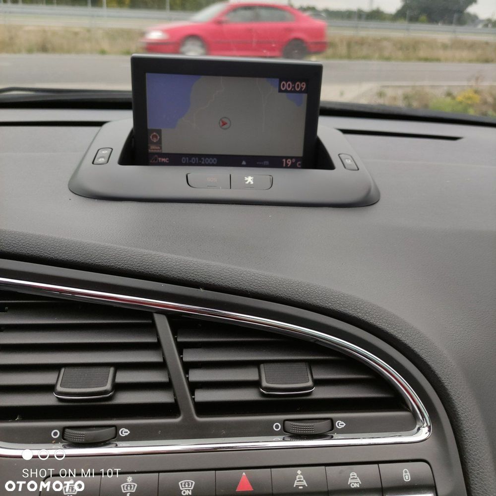 Peugeot 5008 - 24