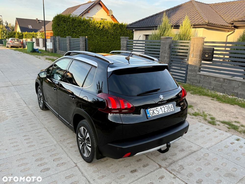 Peugeot 2008 BlueHDi 100 STOP & START Allure - 6
