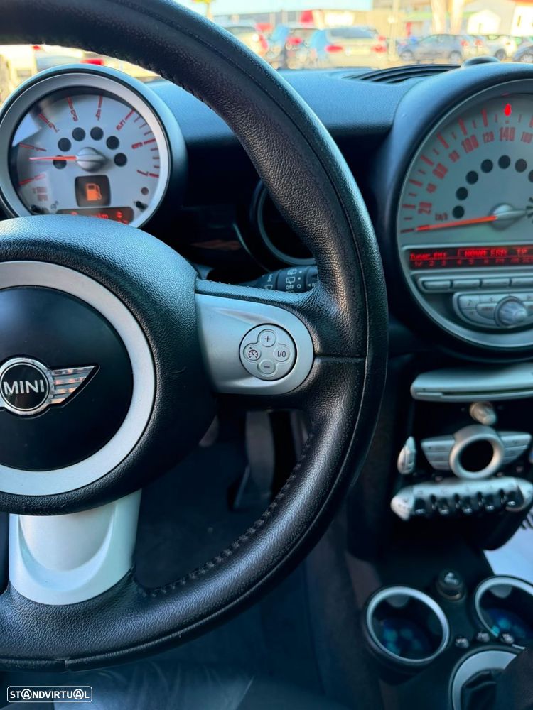 MINI Clubman Cooper D - 23