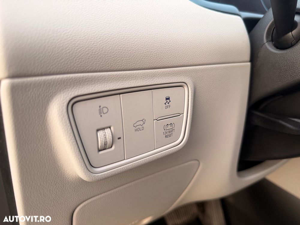 Hyundai Tucson HEV 1.6 l 230 CP 4WD 6AT Luxury - 32