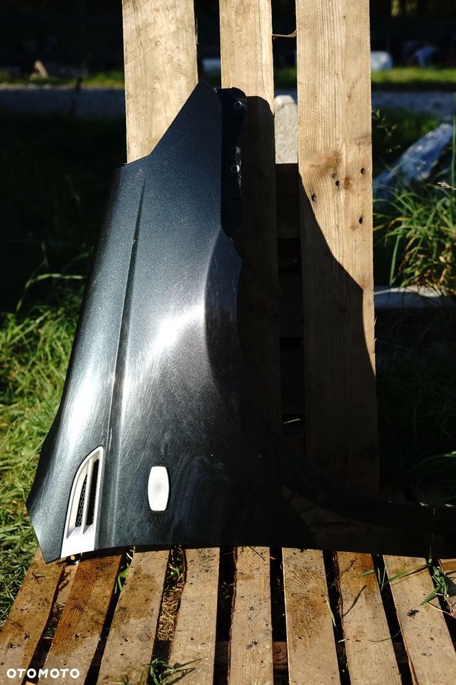 Błotnik przód przedni prawy Chevrolet Aveo T250