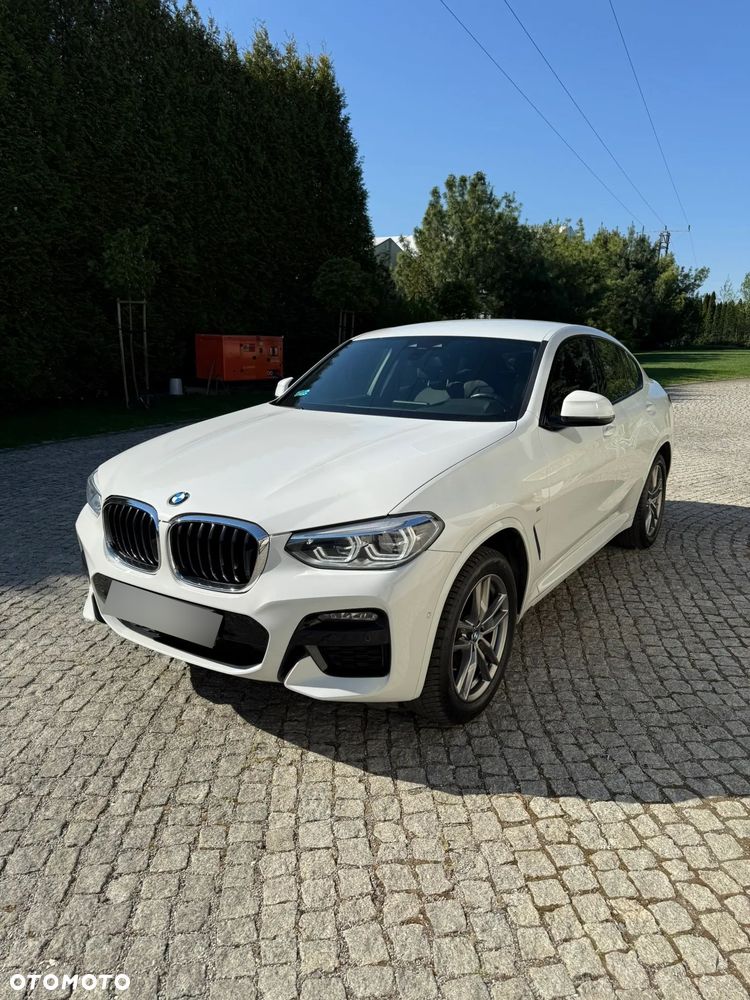 BMW X4 xDrive20i sport - 1
