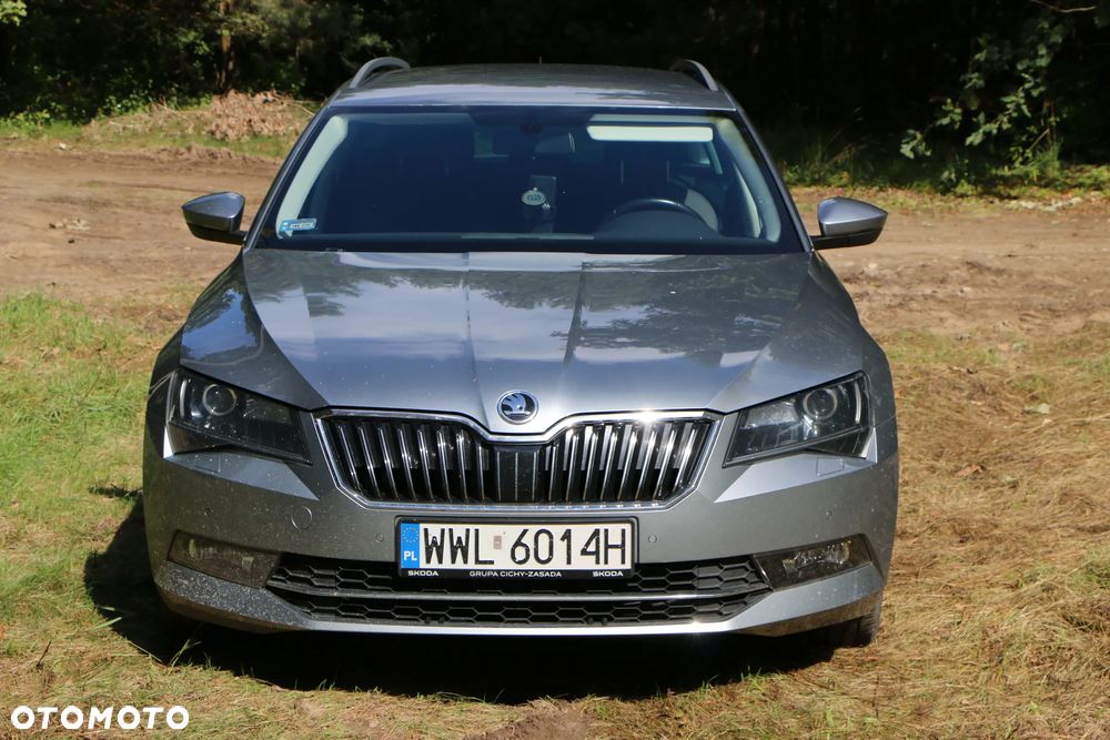 Skoda Superb 2.0 TDI Style - 1