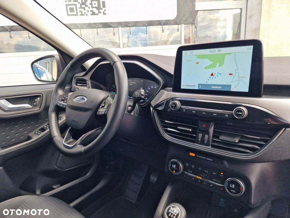 Ford Kuga 2.0 EcoBlue Hybrid TITANIUM - 25