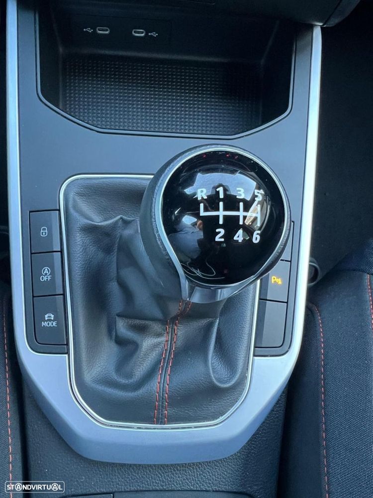 SEAT Arona 1.0 TSI FR - 26