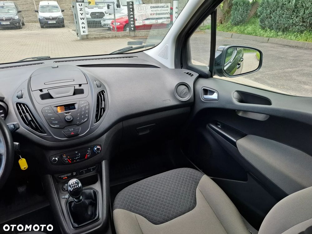 Ford Tourneo Courier 1.5 TDCi Trend - 15