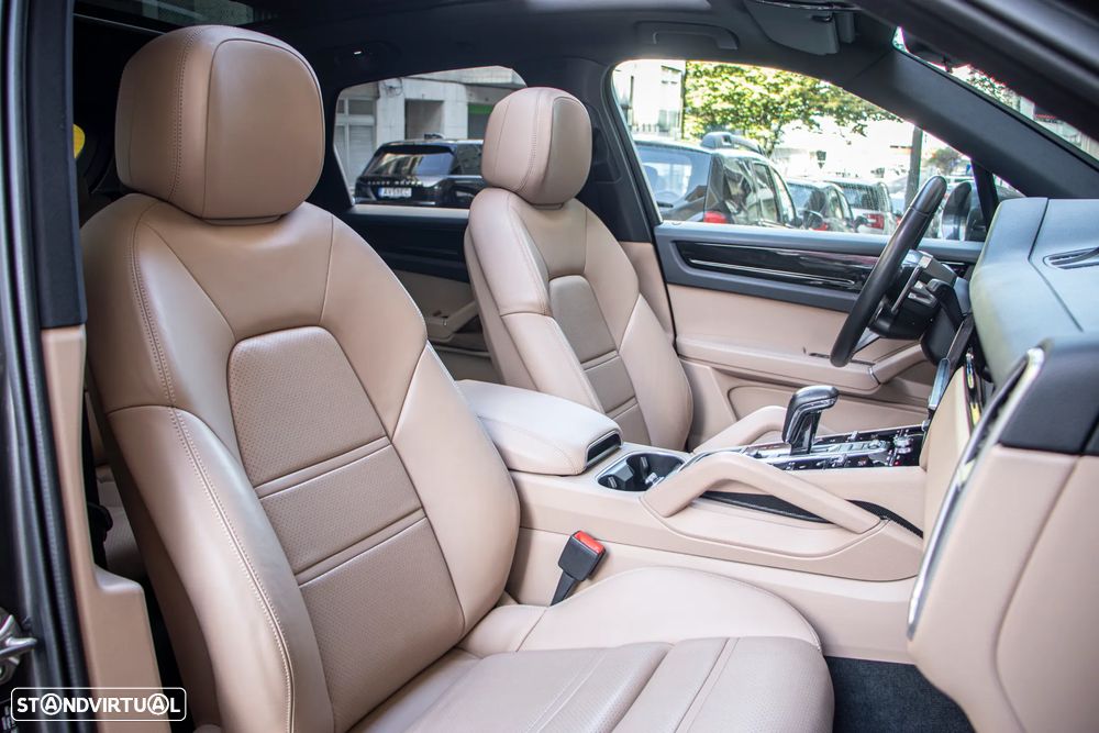 Porsche Cayenne E-Hybrid - 36