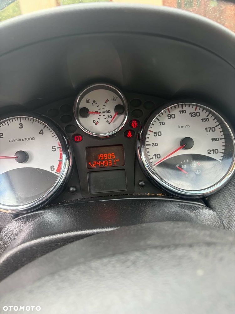 Peugeot 207 1.6 HDi - 3
