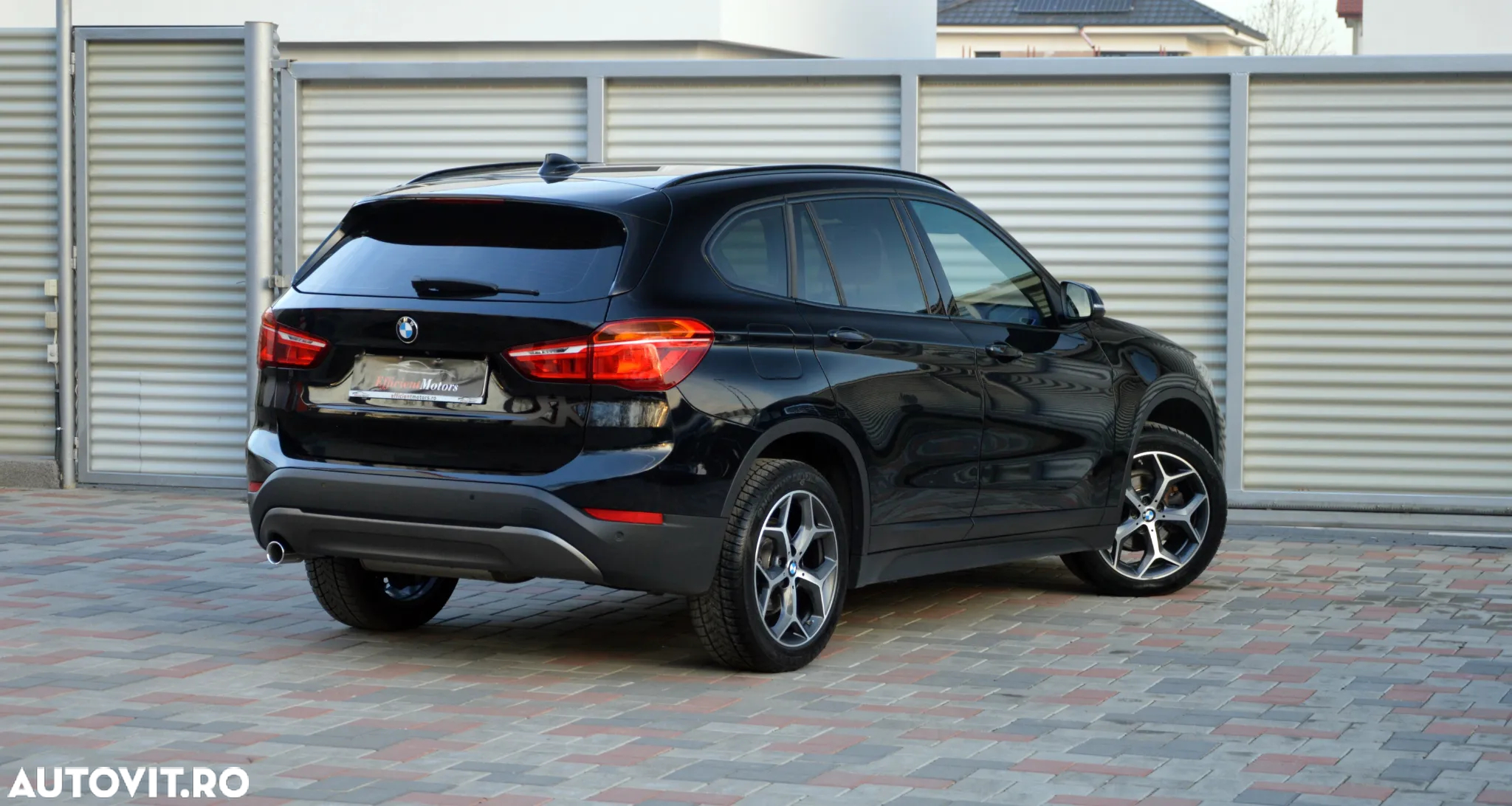 BMW X1 - 15