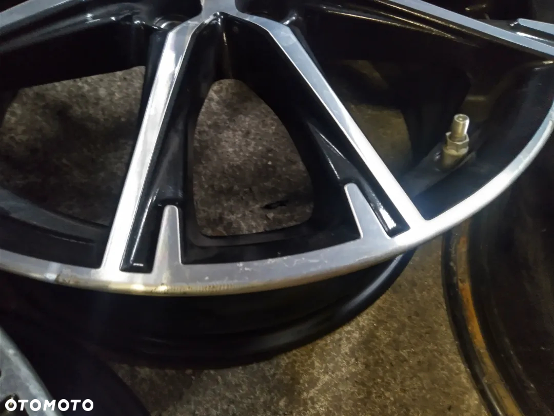 Felgi toyota subaru OE  7.0" x 17" 5x100 ET 48 - 4