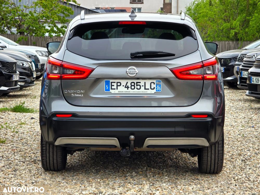 Nissan Qashqai 1.6 DCI TEKNA+ - 11