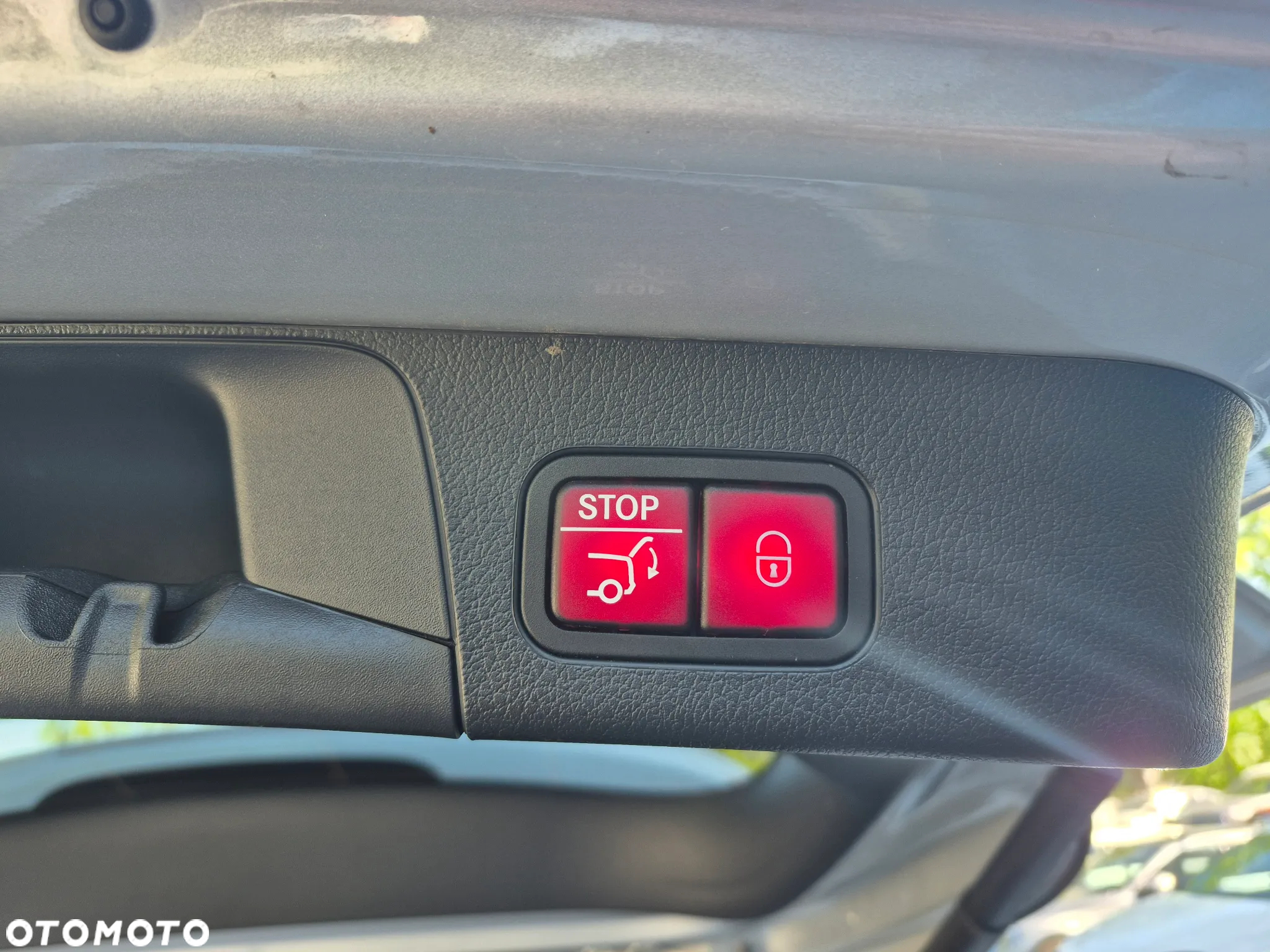 Mercedes-Benz GLB 200 Progressive 7G-DCT - 28