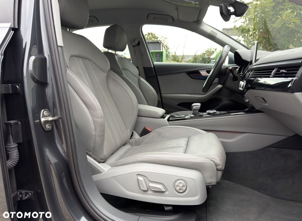 Audi A4 Limousine 2.0 TDI Sport S tronic - 33