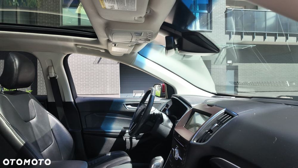 Ford Edge - 8