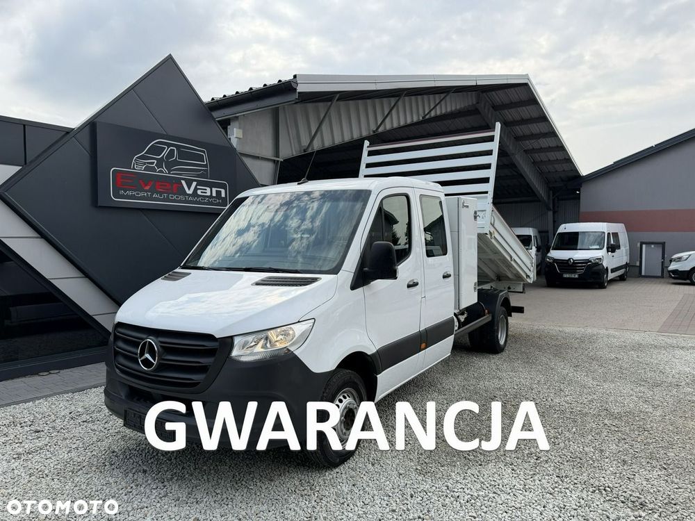 Mercedes-Benz Sprinter - 2