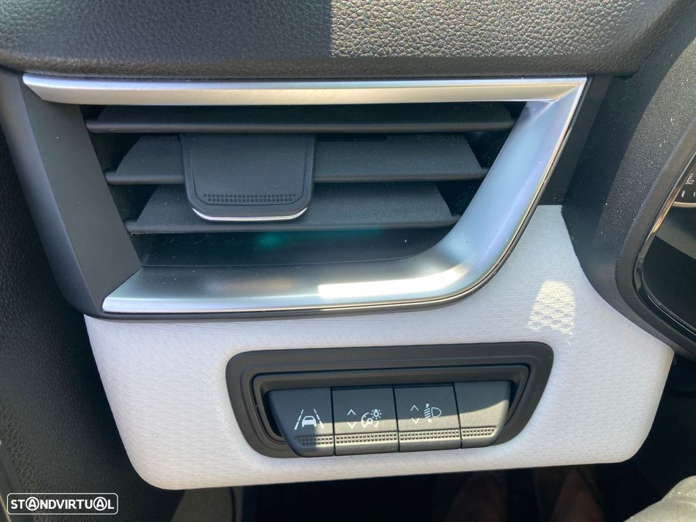 Renault Clio 1.5 Blue dCi Evolution - 22