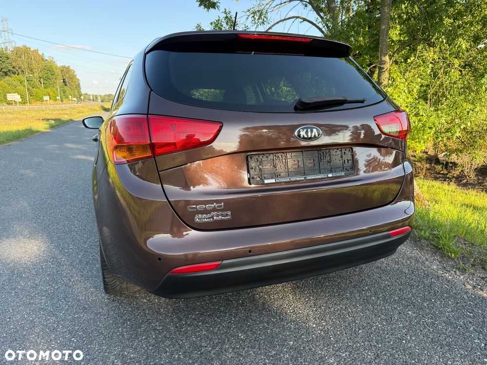 Kia Ceed 1.6 GDI Platinum Edition - 10