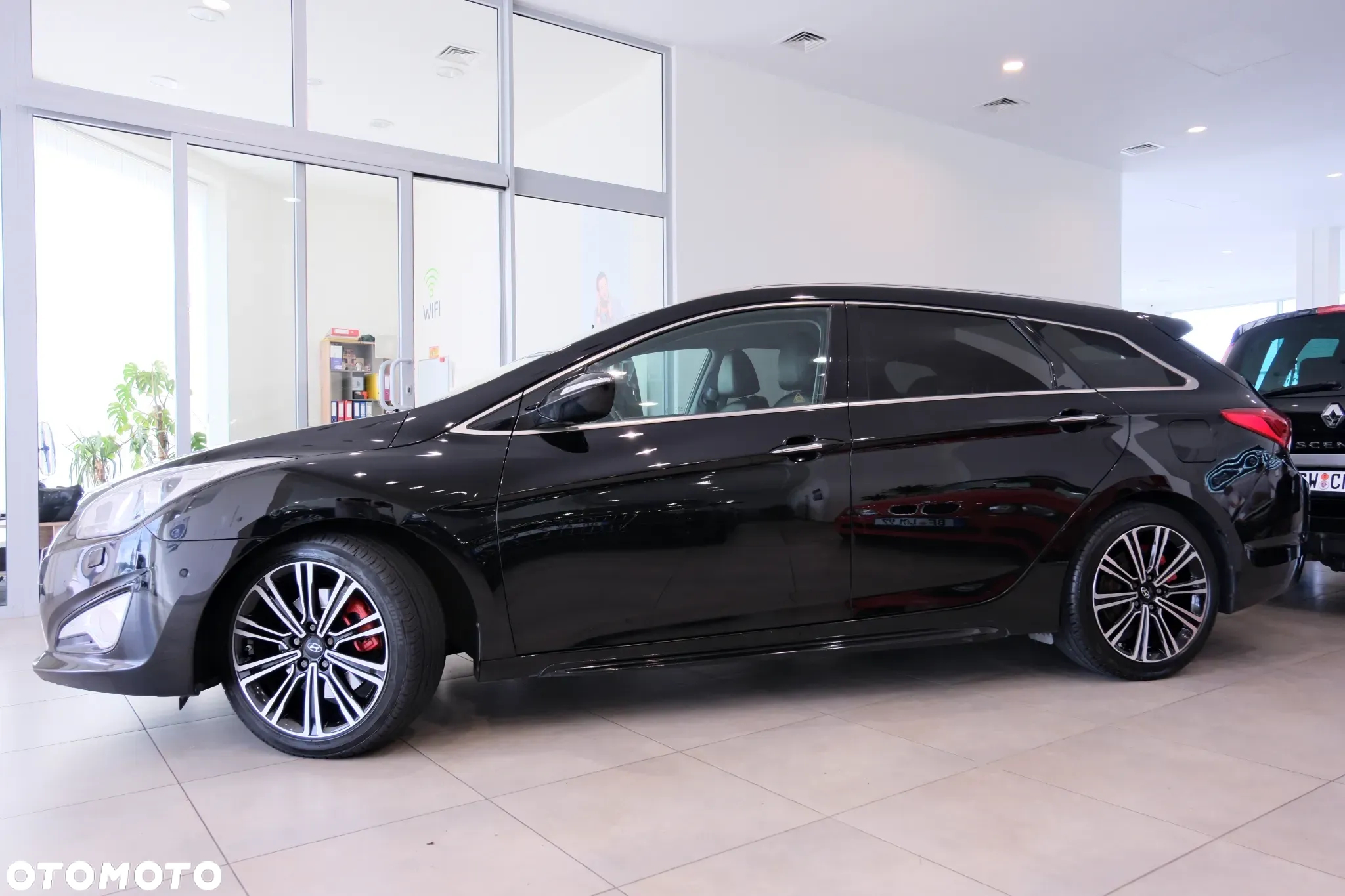 Hyundai i40 Kombi 1.7 CRDi DCT Premium - 19