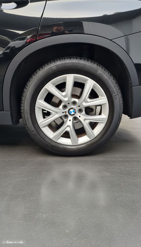 BMW X1 16 d sDrive - 18