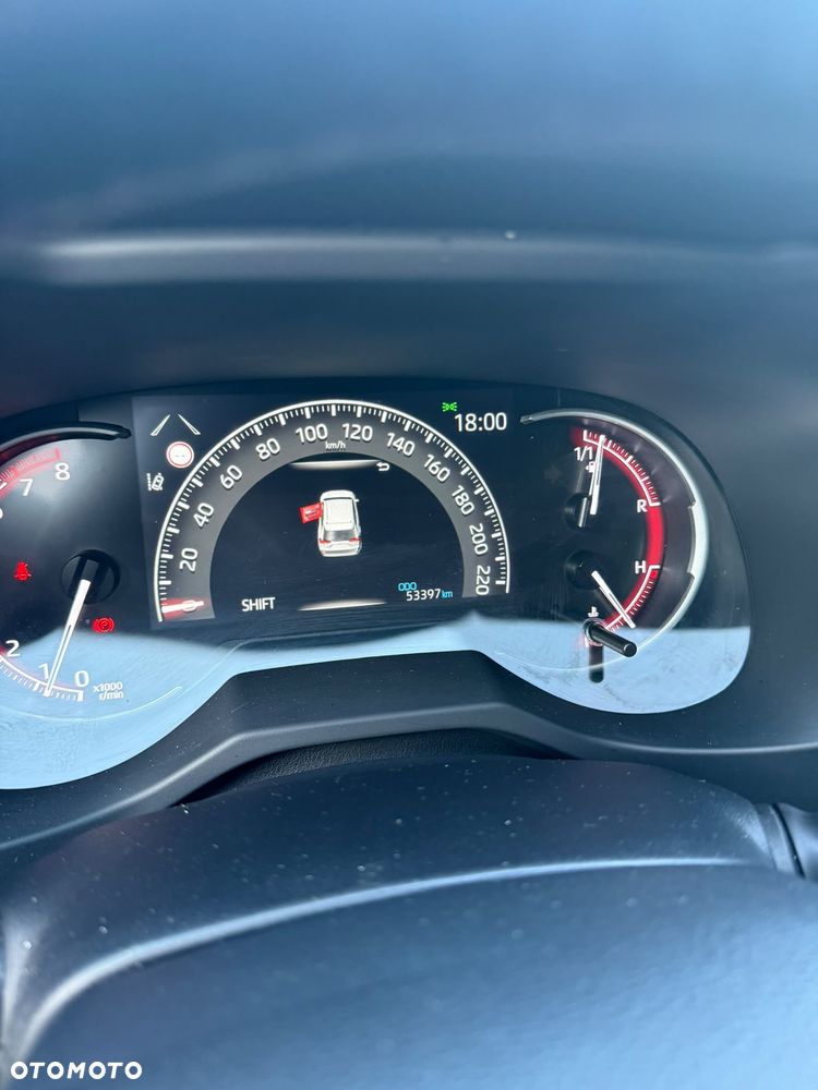 Toyota RAV4 - 6