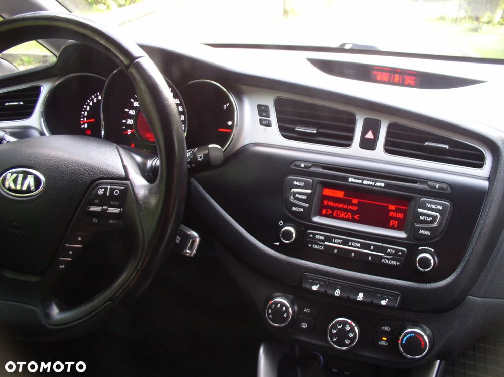 Kia Ceed 1.4 CVVT Attract Plus - 19