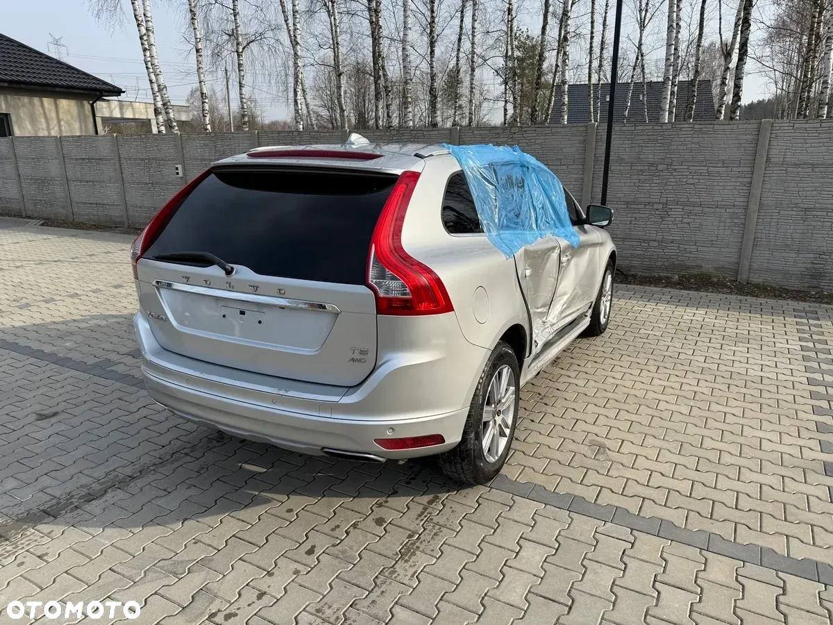 Volvo XC 60 T5 Drive-E Momentum - 9