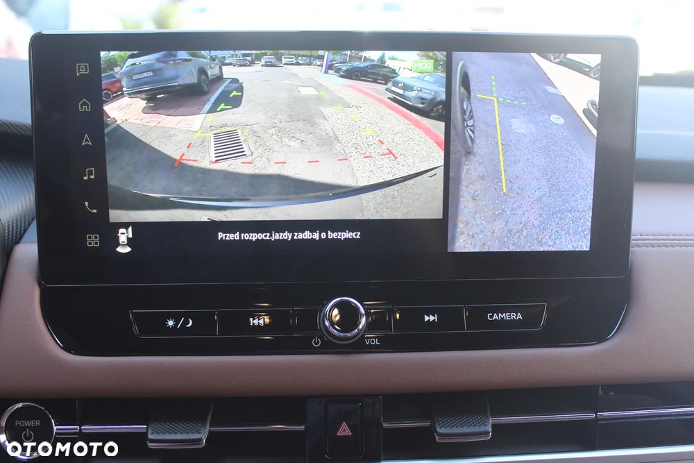Mitsubishi Outlander Instyle Plus - 21