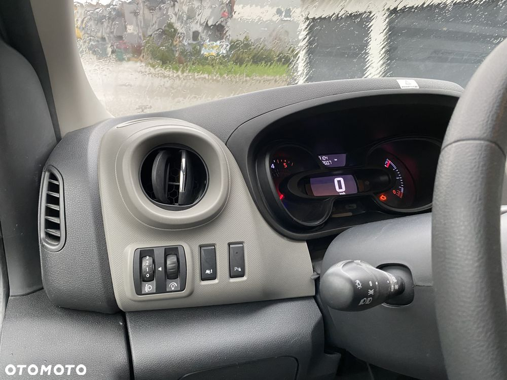 Renault Trafic dCi 120 L1H1 Komfort - 16