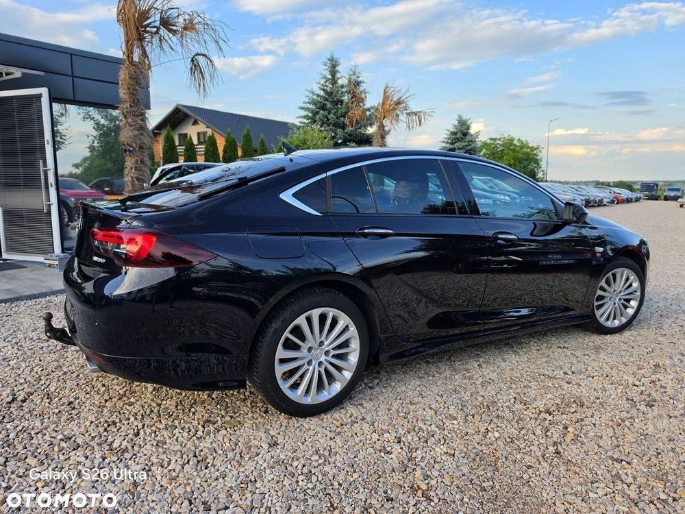 Opel Insignia - 22