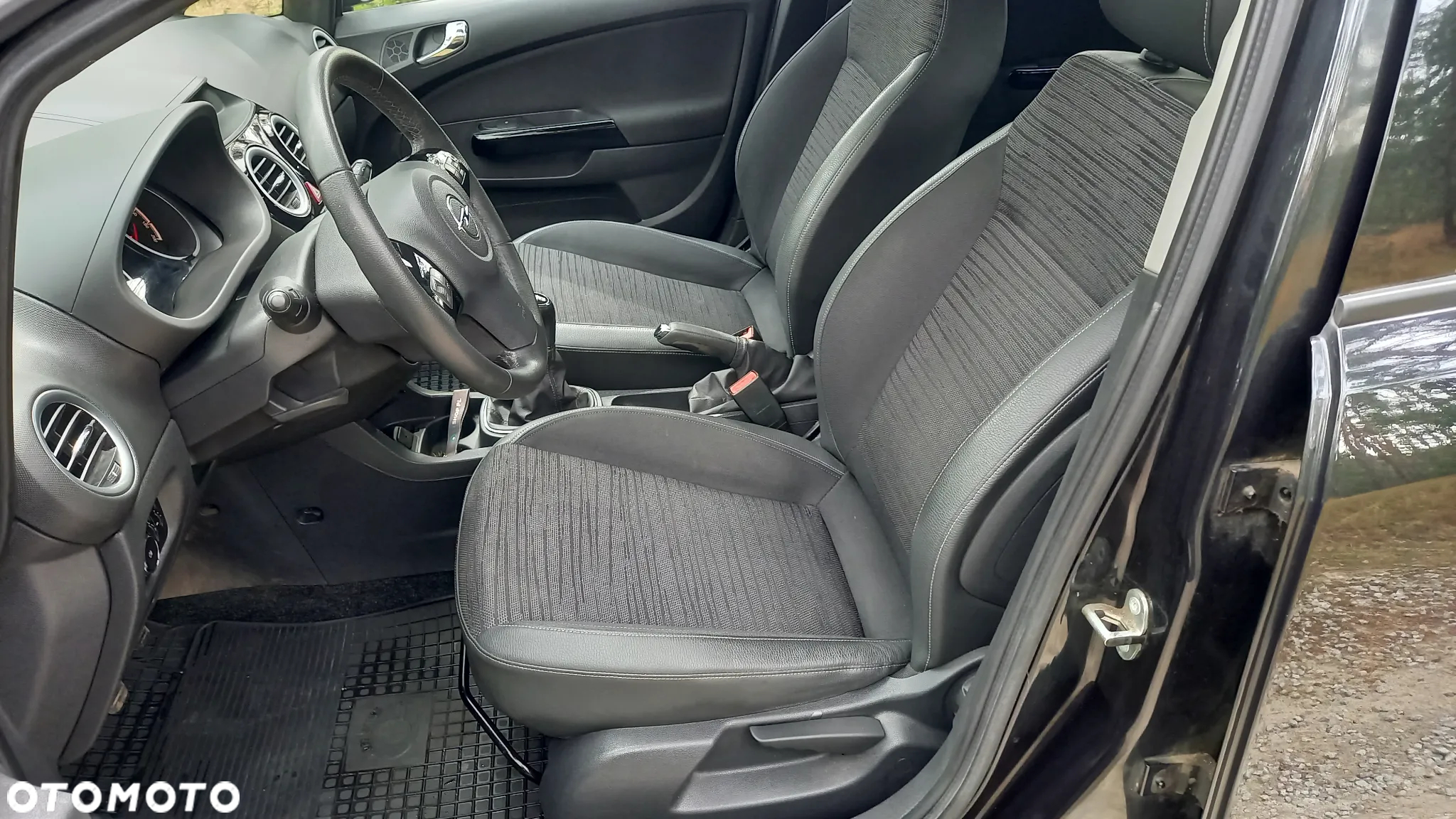 Opel Corsa 1.4 16V Energy - 7