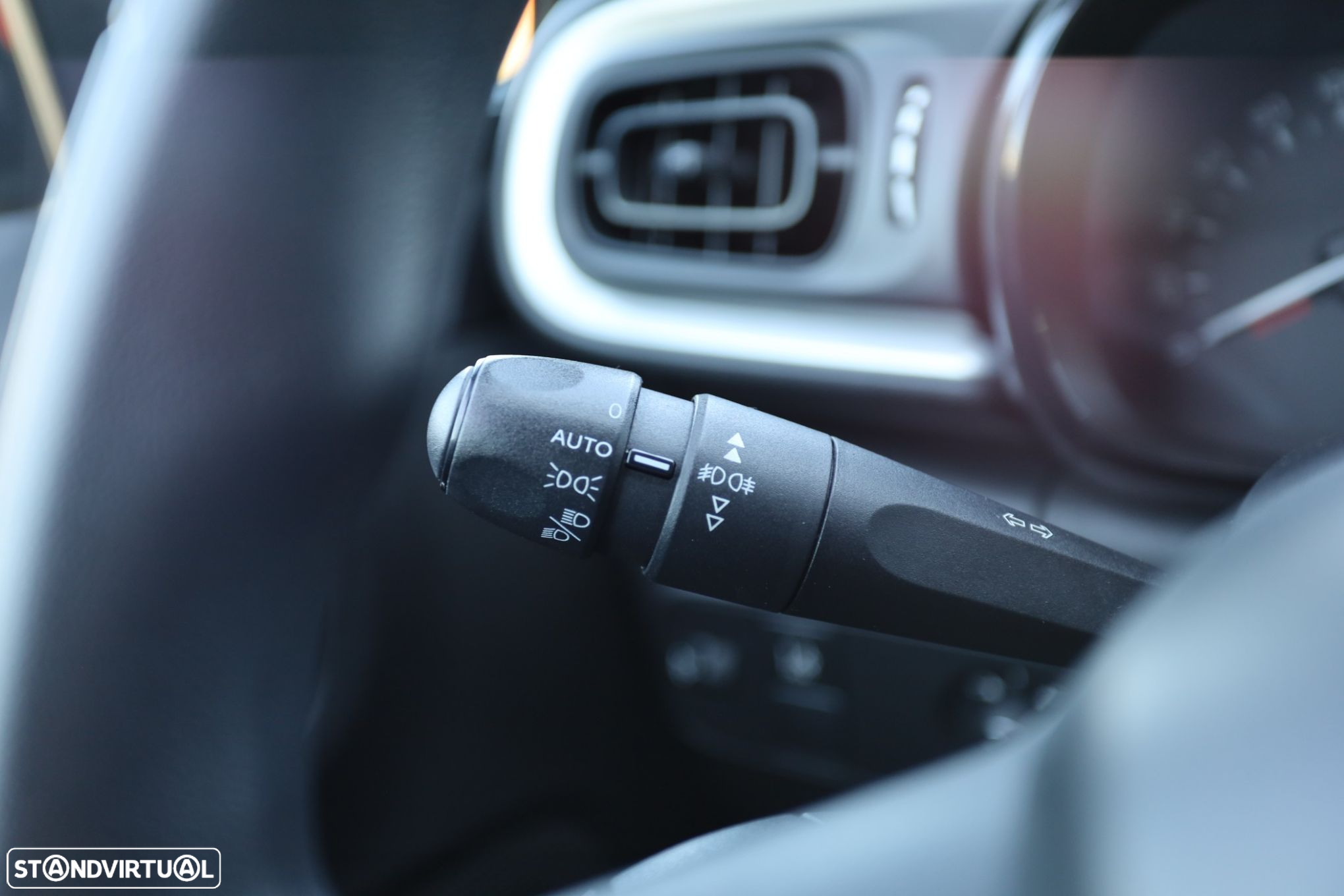 Citroën C3 1.2 PureTech Shine - 14