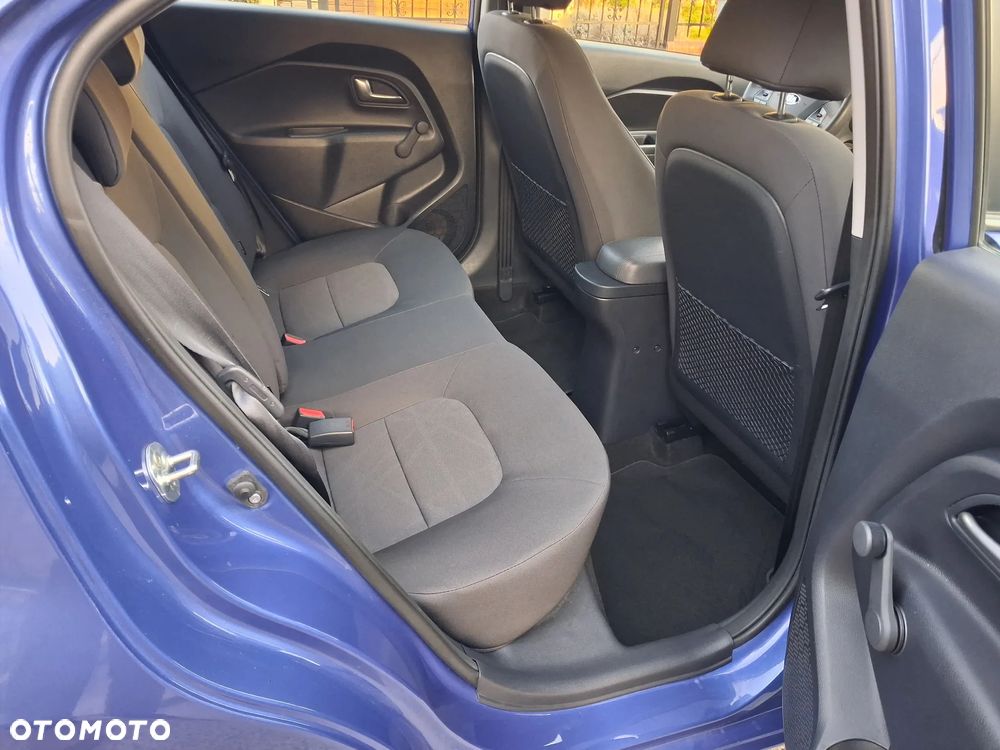 Kia Rio 1.2 Spirit - 8