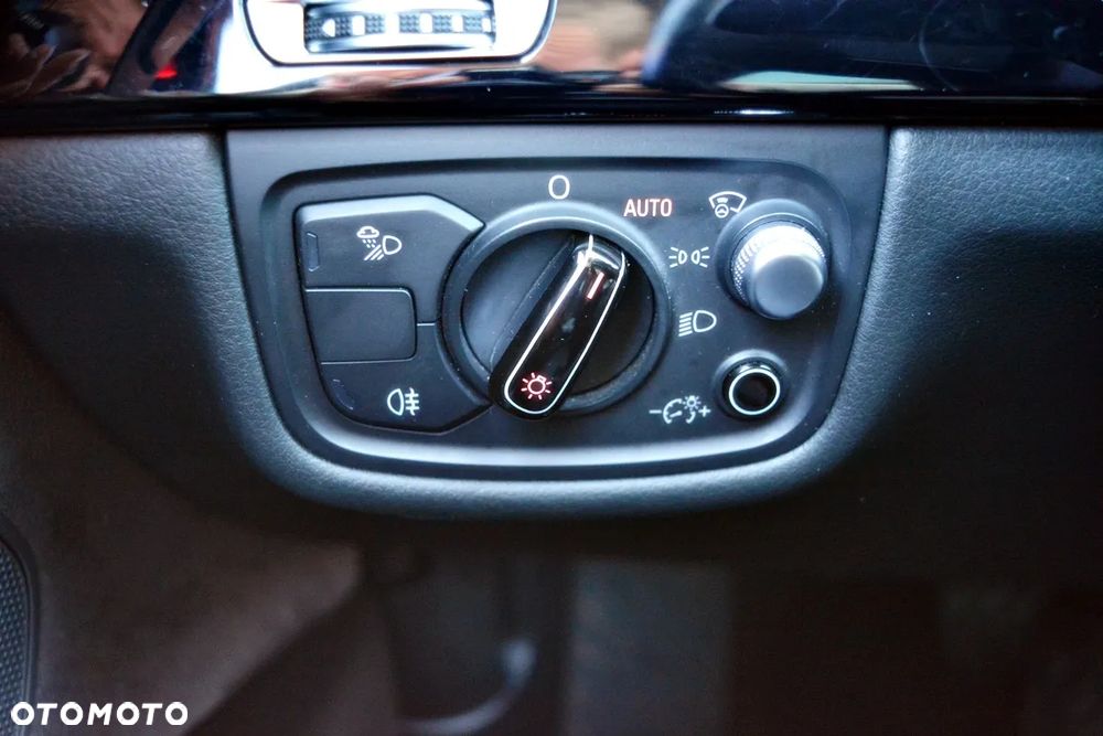 Audi A8 3.0 TFSI L Quattro - 32