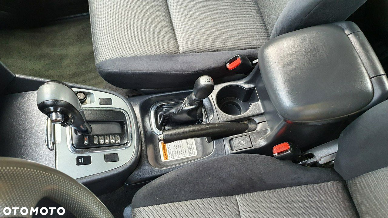 Suzuki Grand Vitara - 25