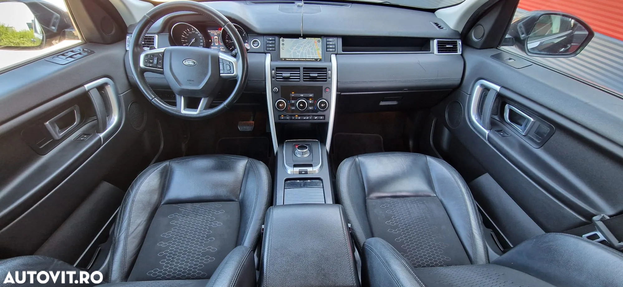 Land Rover Discovery Sport 2.0 D180 MHEV HSE - 9