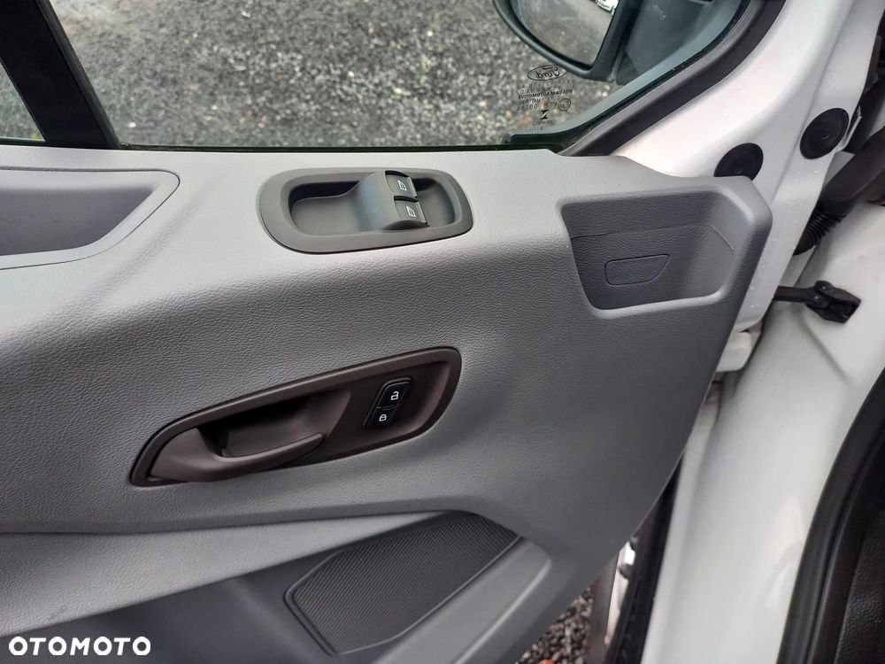 Ford Transit Skrzynia L2 - 23
